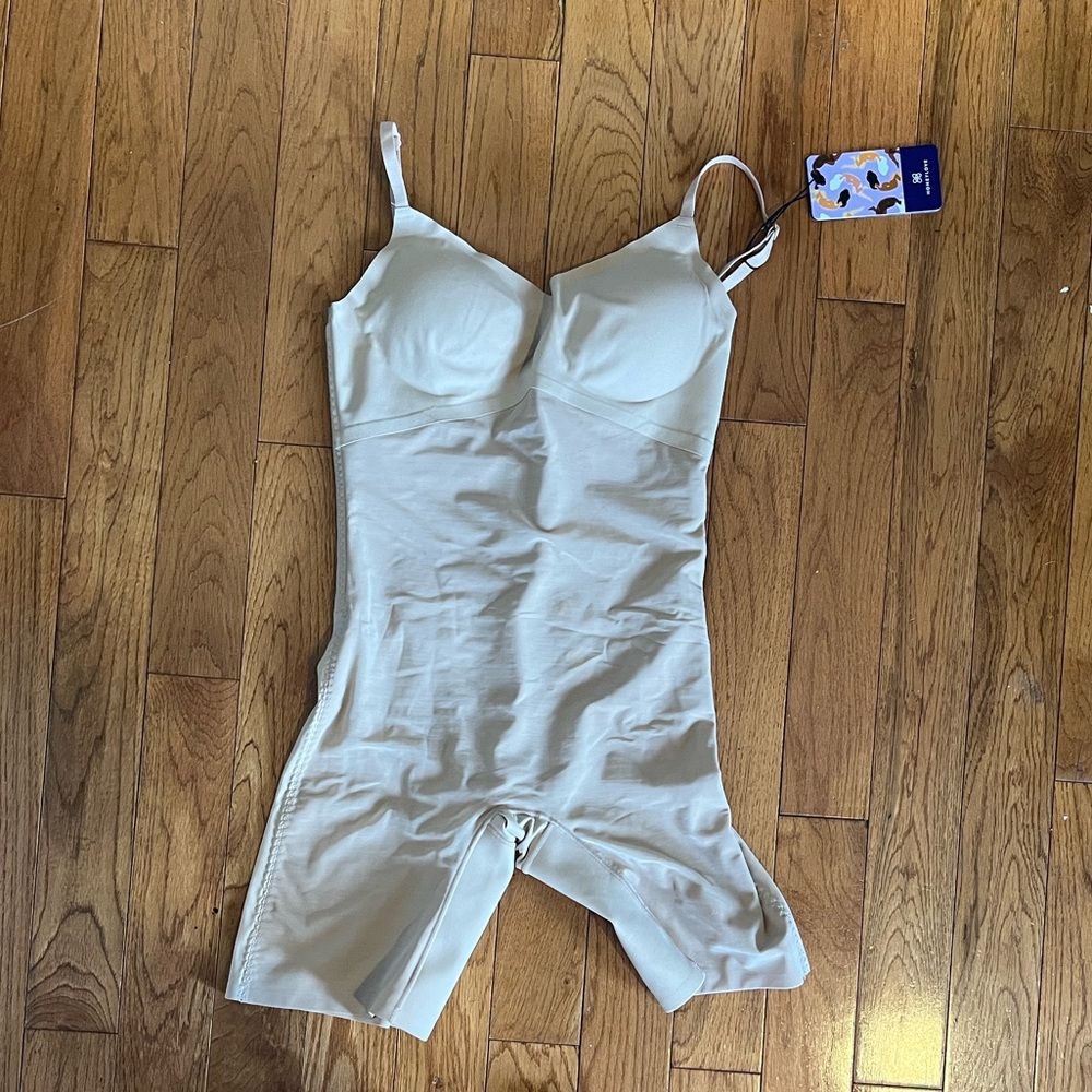 Honeylove Low Back Bodysuit - XS/Sand